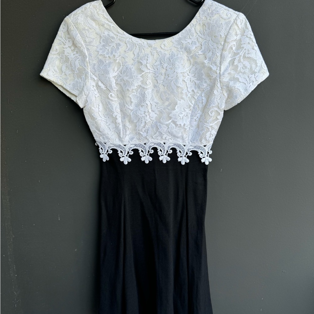 Gunne Sax White Lace Bodice Black Skirt Mini Dress
